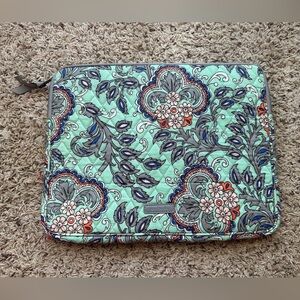 Vera Bradley Quilted Floral Computer Case